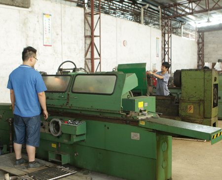 清废机加工车间一角